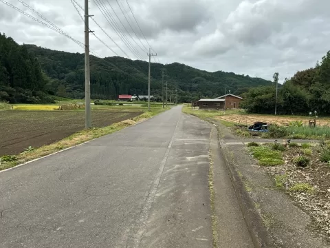 那珂川町矢又【7DK】前面道路（２０２６年９月撮影）※街並みを含む