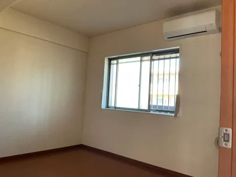 小山市駅東通りマンション【2LDK】洋室②　（2026年10月撮影）