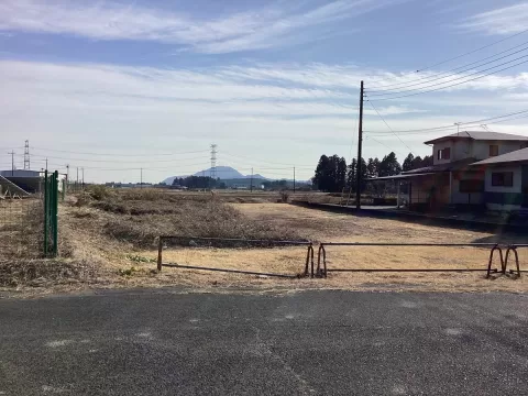 塩谷町大字原荻野目【土地】北側から撮影現地土地　　※街並み含む　（２０２６年２月）撮影