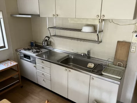 佐野市奈良渕町【5LDK】１Ｆ　キッチン　室内（2025年11月）撮影