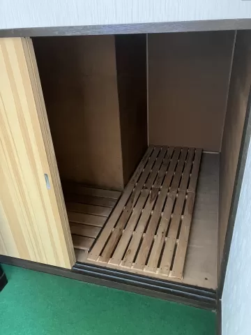 足利市東砂原後町【4LDK+S】1Ｆ　階段下収納