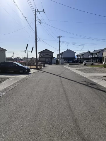 大田原市本町二丁目【4LDK】南側前面道路　※街並み含む　現地（２０２４年９月）撮影