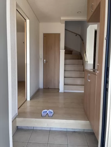 大田原市本町二丁目【4LDK】玄関　室内（２０２６年３月）撮影