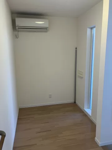 足利市東砂原後町【4LDK+S】1Ｆ　ホール