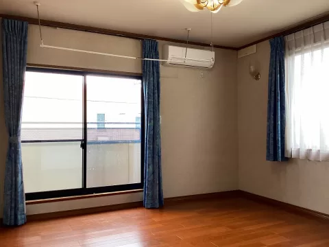 小山市東城南五丁目【4LDK】2Ｆ　洋室①　室内（2026年6月）撮影