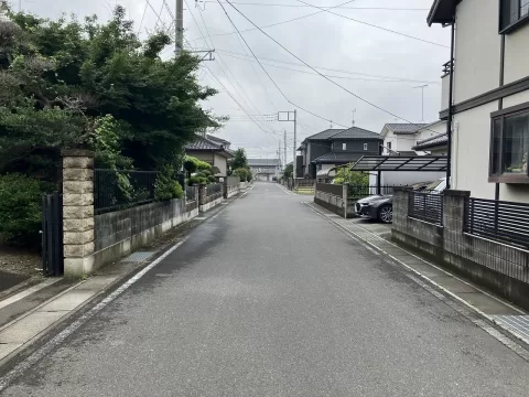 結城市結城【4LDK】東側前面道路　（2026年6月）撮影 ※街並みを含む