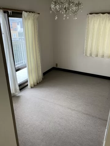 野木町丸林【4LDK】２Ｆ　南側洋室　（2026年3月）撮影