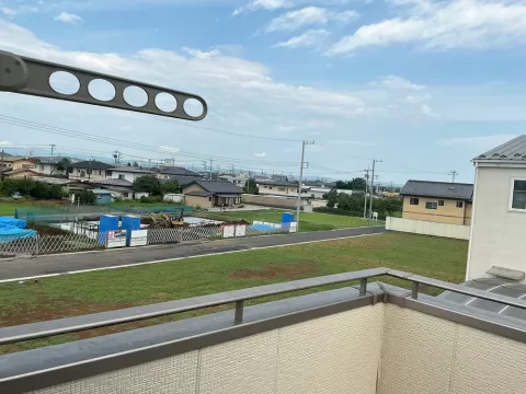 那須塩原市西三島三丁目【4LDK】バルコニーからの眺め（２０２６年８月撮影）※街並みを含む